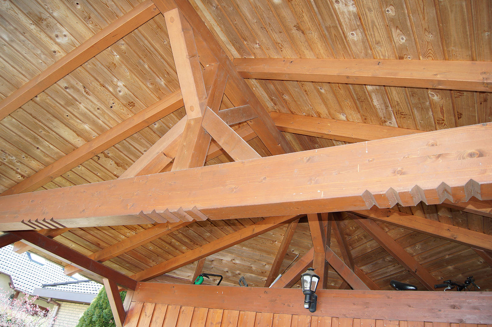 Klein Holzbau Carports